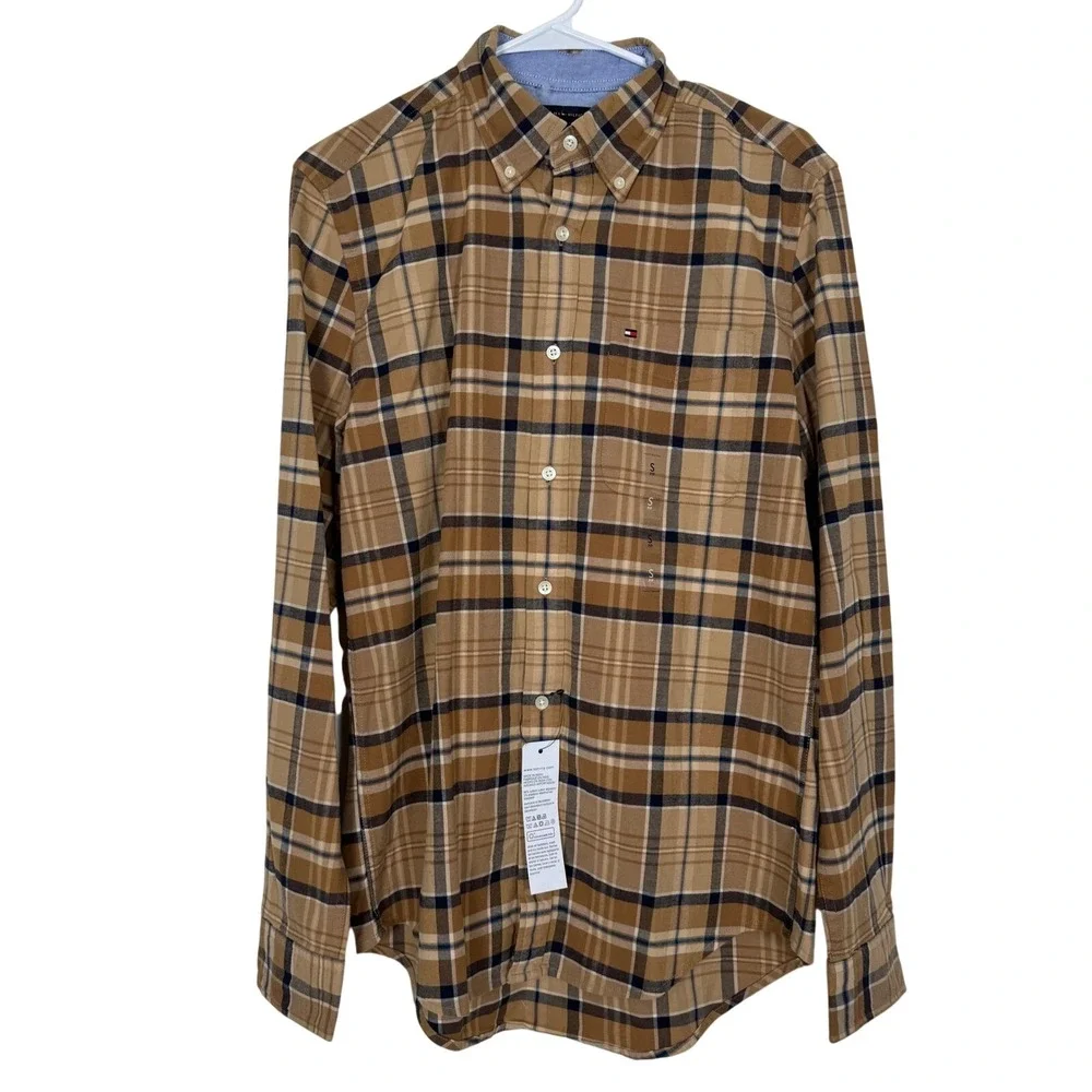 NWT Tommy Hilfiger Classic Fit Plaid Button Flannel Shirt Tan Navy Prep Grunge S